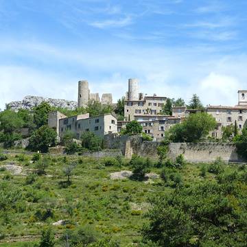 Ruines du château féodal de Bargème